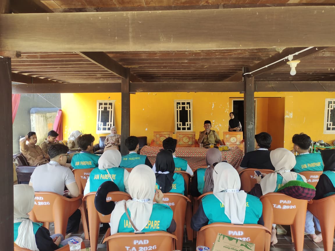Pemdes Mario Terima Mahasiswa KKN IAIN Parepare Posko 73 Angkatan 37